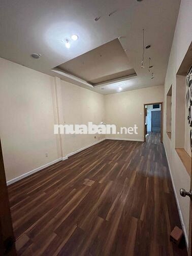 Cho Thuê Nhà MT, P13 TB Khu Nhà GaT3 4x25 Kinh Doanh Tốt 15tr