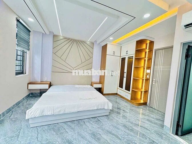 Bán nhà sổ hồng riêng nhà mới đường Thạnh Xuân 43