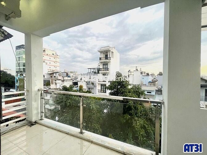 Phòng nội thất ban công thoáng gần bệnh viện Hồng Đức