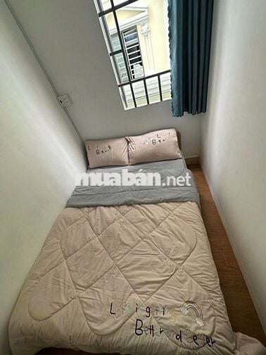 Căn hộ dịch vụ 2 Phòng ngủ Full nội thất Gần VLU, IUH giá rẻ Luxury