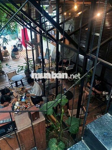 SANG NHƯỢNG QUÁN CAFE ĐANG KINH DOANH