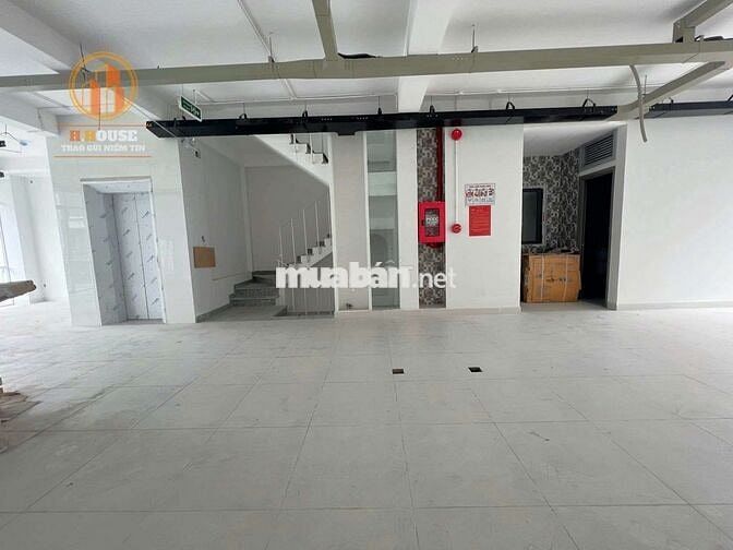 CHO THUÊ TÒA NHÀ VĂN PHÒNG ĐƯỜNG LÊ TRUNG NGHĨA P12, Q.TÂN BÌNH (K300)