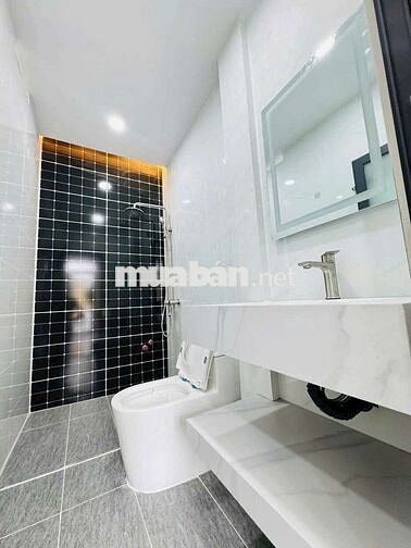 Bán nhà sổ hồng riêng nhà mới đường Thạnh Xuân 43