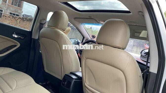 Kia Cerato 2018 2.0 AT Premium - 90 km