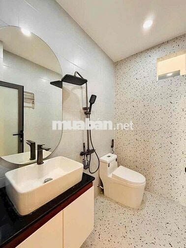 Nhà Mới Full Nội Thất Thống Nhất 4PN 3WC 15tr