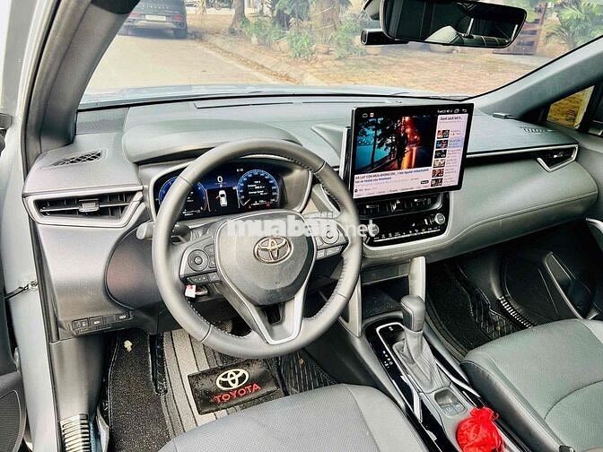 Toyota Corolla Cross 2025 1.8V - 5000 km