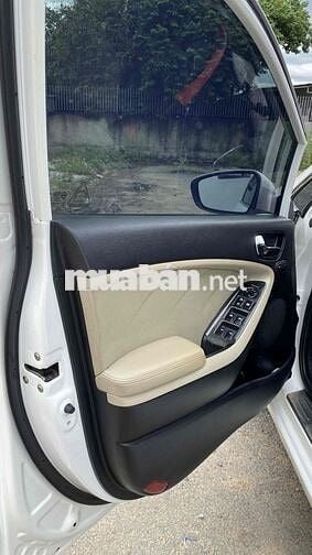 Kia Cerato 2018 2.0 AT Premium - 90 km