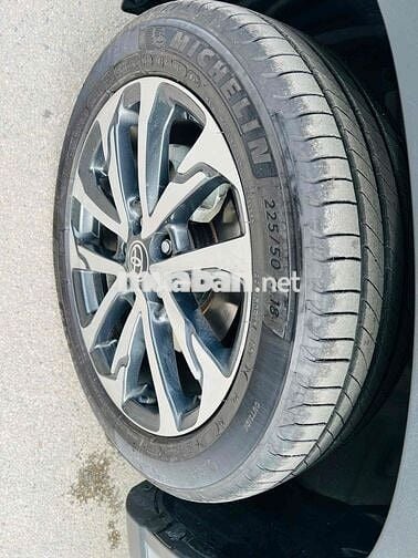 Toyota Corolla Cross 2025 1.8V - 5000 km