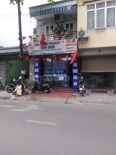 Sang nhượng nhà thuốc tư nhân 5 năm Phú diễn 2 tầng mặt tiền 4 mét