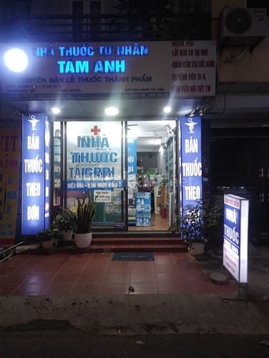 Sang nhượng nhà thuốc tư nhân 5 năm Phú diễn 2 tầng mặt tiền 4 mét