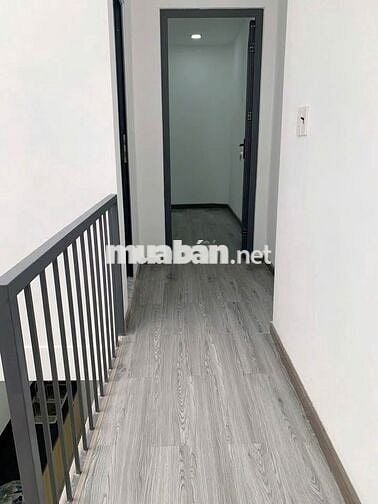 Cho thuê nhà nguyên căn 1trệt 2 lầu 2 phòng ngủ 1 phòng khách 3 toilet