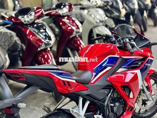 Honda CBR 150R 2021 Đỏ Trắng Xanh
