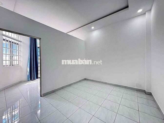 Nhà hẻm xe hơi quang trung p12 gần emart Phan huy ích