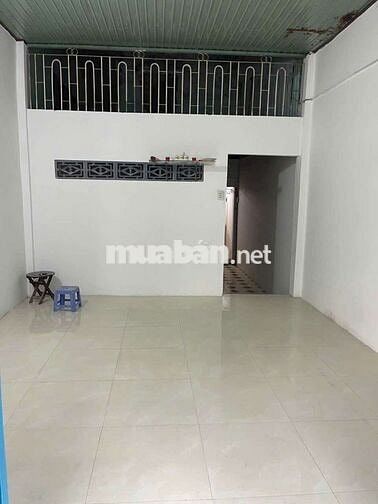 Bán nhà gác lửng 4 x 14 , cạnh bên trường Lý Chính Thắng 2