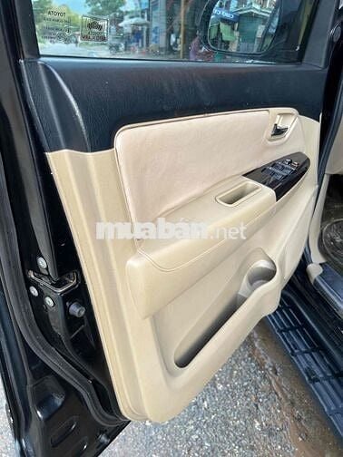 Toyota Fortuner 2015 2.5G 4x2 - 90000 km