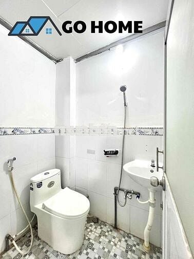 PHÒNG GÁC SIÊU RÔNG NGAY PHAN HUY ÍCH