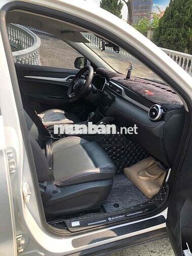 MG ZS 2023 STD 10000 km Trắng