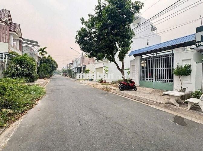 Căn nhà SHR đang cho thuê 6tr 1 tháng gần BV Xuyên Á 750 triệu