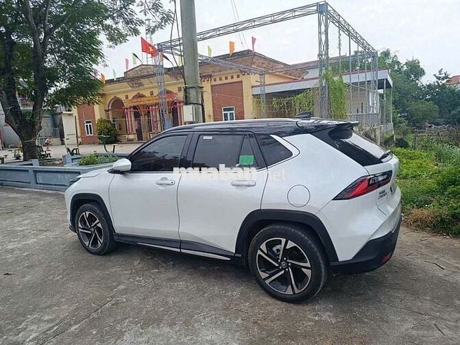 Toyota Yaris Cross 2024 1.5 D-CVT - 8000 km