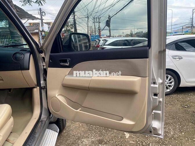 Ford Everest 2008 2.5L 4x2 MT - 130000 km