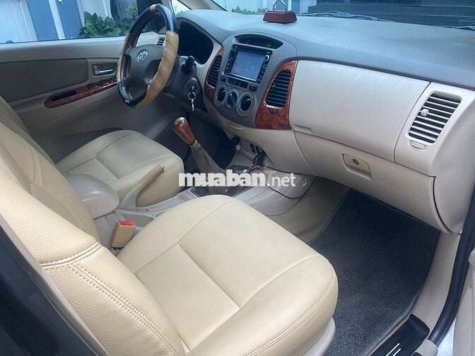 Toyota Innova 2007  - 228000 km