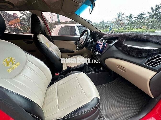 Hyundai Eon Đỏ 5 chỗ Số sàn
