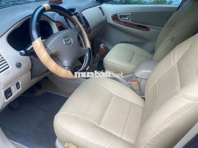 Toyota Innova 2007  - 228000 km