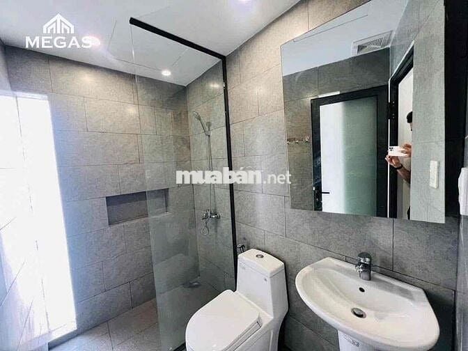 🌈MỚI TRỐNG ÍT PHÒNG NGAY GẦN CẦU THAM LƯƠNG CÓ BAN CÔNG FULL NỘI THẤT