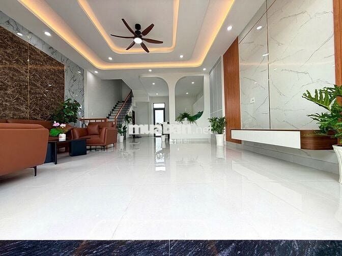 Nhà đẹp 3PN mới xây tại Tân Phú Trung, SHR, bao hoàn công, giá 2,2 tỷ