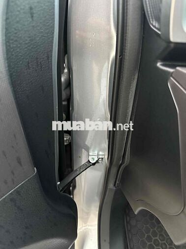 Toyota Avanza Premio 2023 Bạc 7c tự động