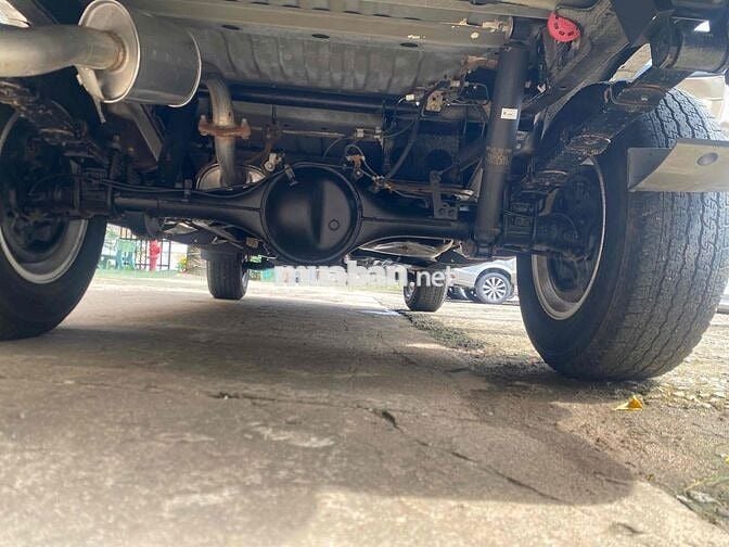 Ford Everest 2008 2.5L 4x2 MT - 130000 km