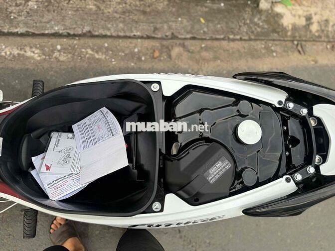 Honda Future Led 2025 Trắng đỏ 500km GÓP CẦN CCCD