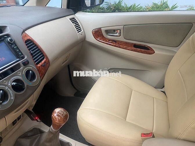 Toyota Innova 2007  - 228000 km