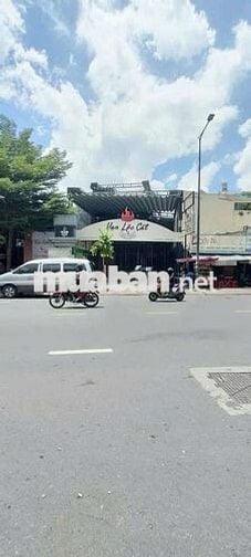 Mặt tiền tô hiệu 10 x 70 khu ẩm thực nhà hàng quận tân phú