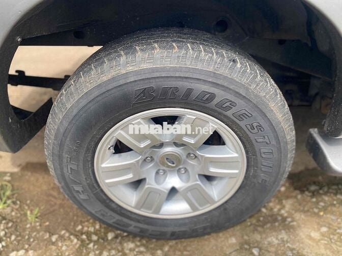 Ford Everest 2008 2.5L 4x2 MT - 130000 km