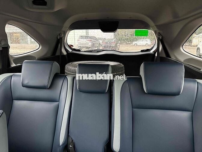 Toyota Avanza Premio 2023 Bạc 7c tự động