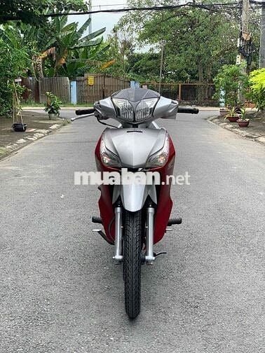 Honda phuture 2012 FI màu đỏ mới 95 % len ken