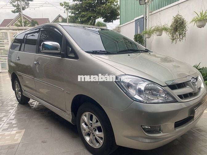 Toyota Innova 2007  - 228000 km