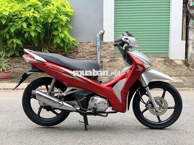 Honda phuture 2012 FI màu đỏ mới 95 % len ken