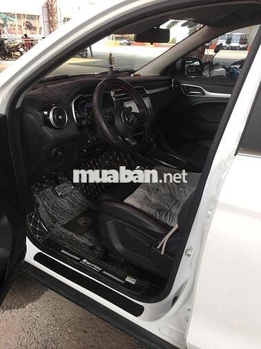 MG ZS 2023 STD 10000 km Trắng