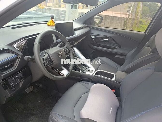 Toyota Yaris Cross 2024 1.5 D-CVT - 8000 km