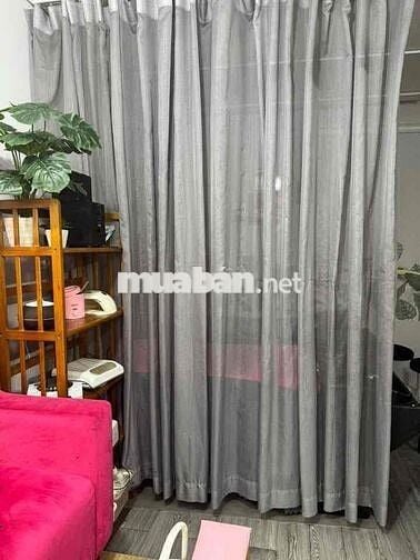 “Sang tiệm nail gội full đồ, mặt bằng đẹp, cần sang gấp”