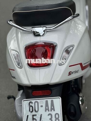 Vespa Sprint 125 2022 Trắng Đen Bản S chính chủ ky