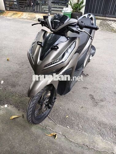 Honda Vario 150cc màu Nâu