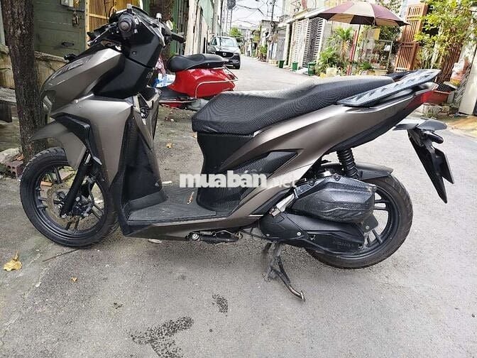 Honda Vario 150cc màu Nâu