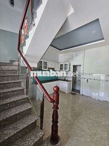 Nhà Hẻm Ô Tô đường Phan Anh Giáp Quận 6.Nhà 3 Tầng đang sửa sang đẹp.