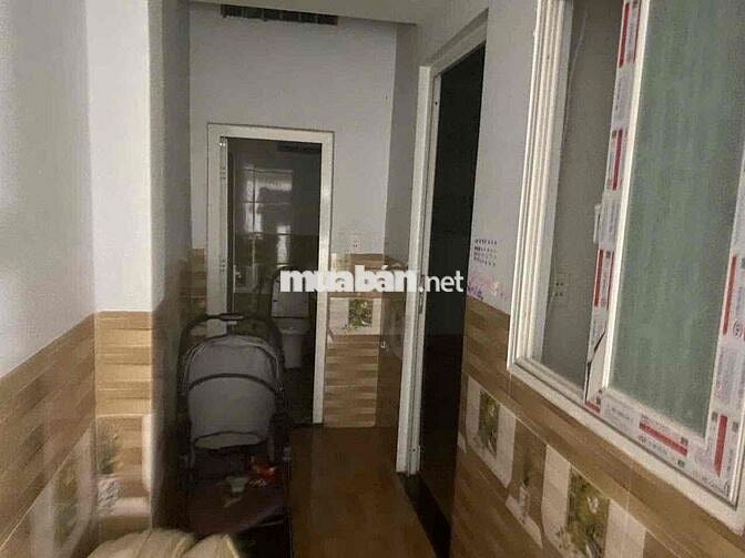 chính chủ cần bán nhà sổ riêng xây kiên cố