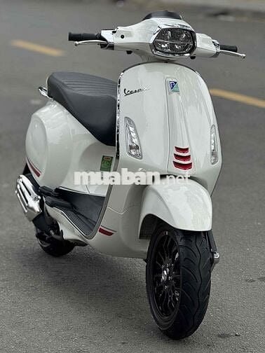 Vespa Sprint 125 2022 Trắng Đen Bản S chính chủ ky