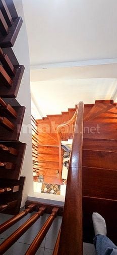 Bán Nhà Xã Đàn Đống Đa 36m 5 tầng 6 ngủ Ngõ đều Rộng 3m 130m Ra Phố 