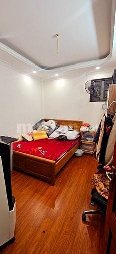 Bán Nhà Xã Đàn Đống Đa 36m 5 tầng 6 ngủ Ngõ đều Rộng 3m 130m Ra Phố 